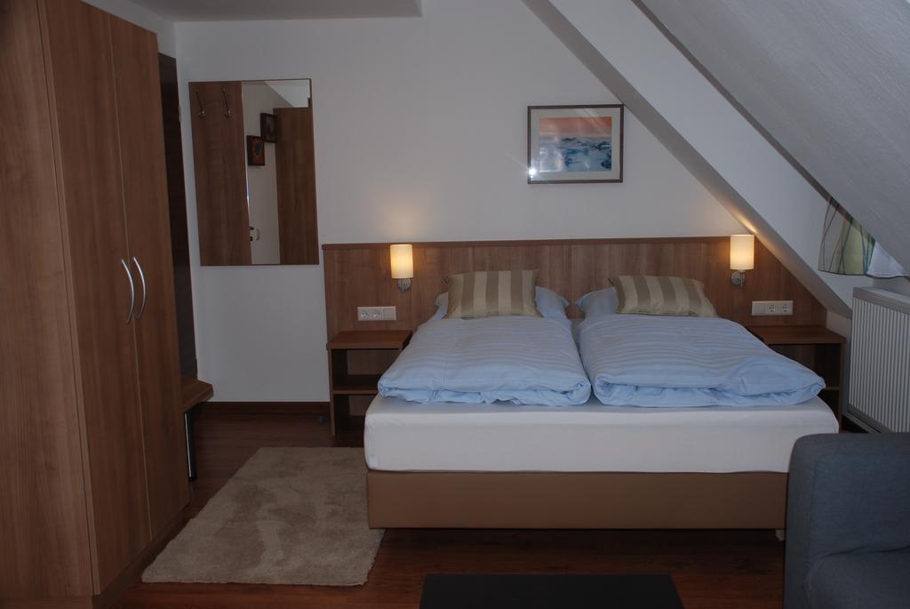 Hotel Rest Inn Bretten Kamer foto