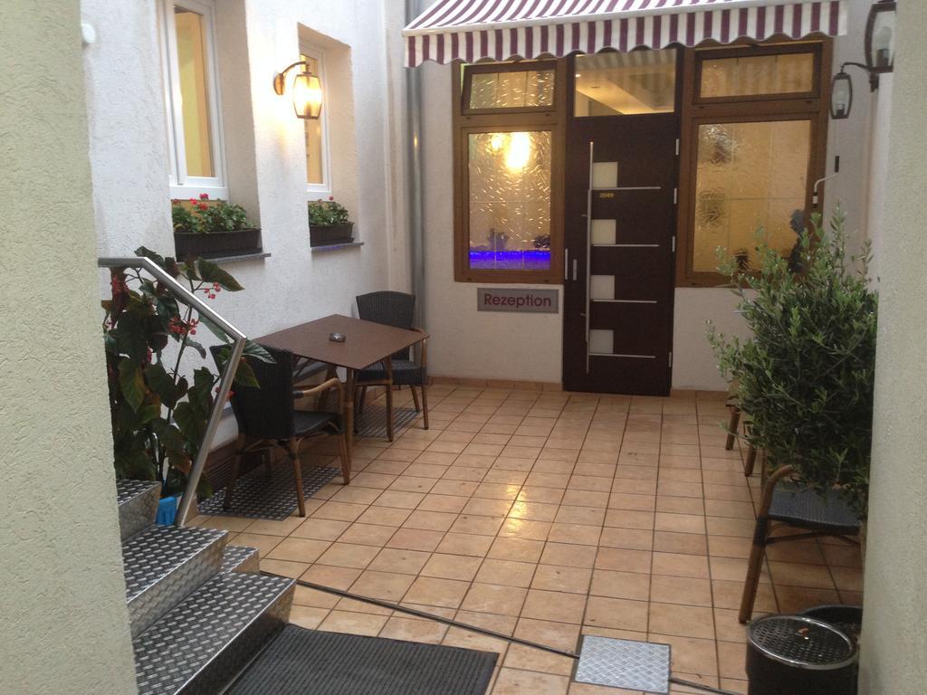 Hotel Rest Inn Bretten Buitenkant foto